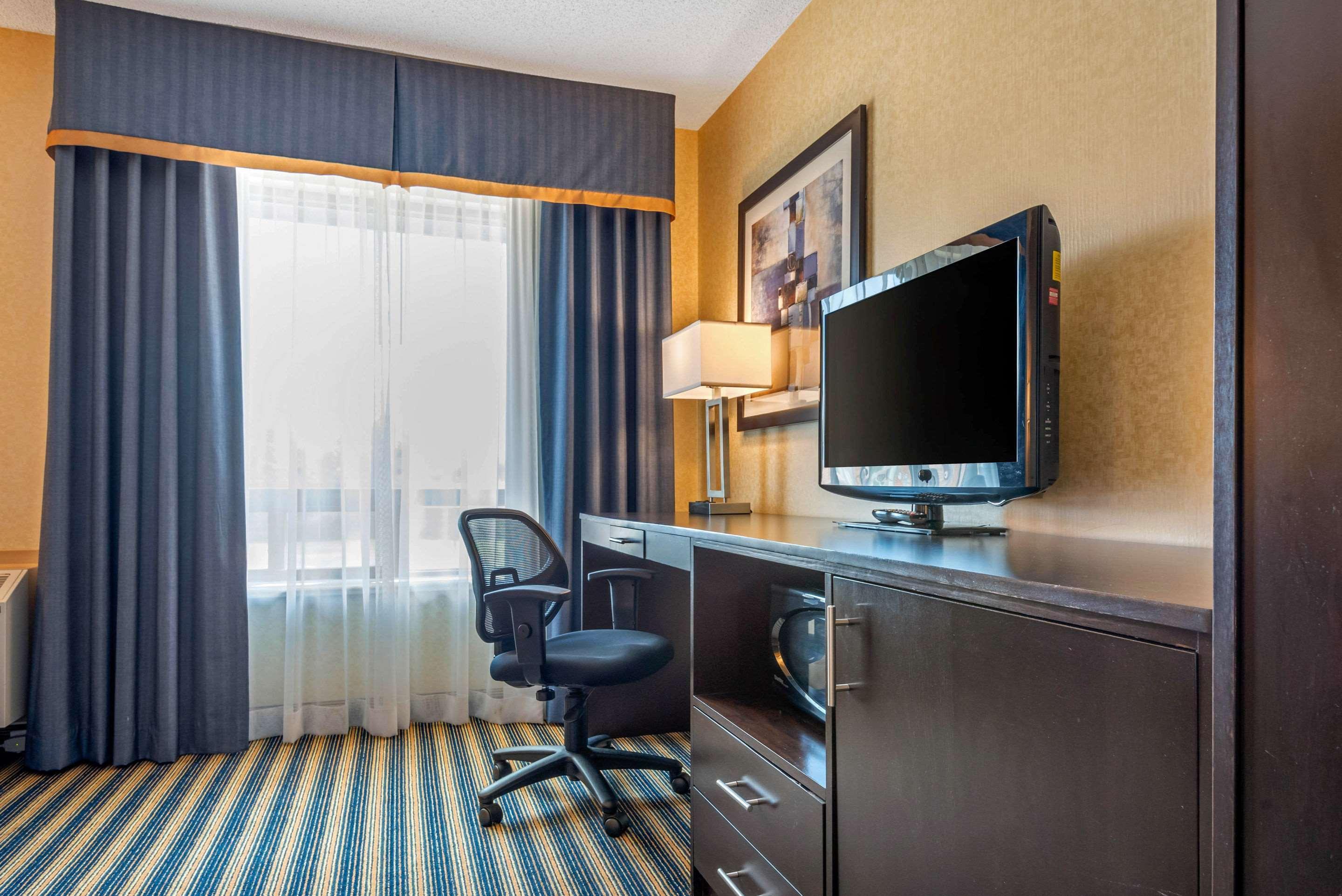 Comfort Inn Saint Thomas Kültér fotó